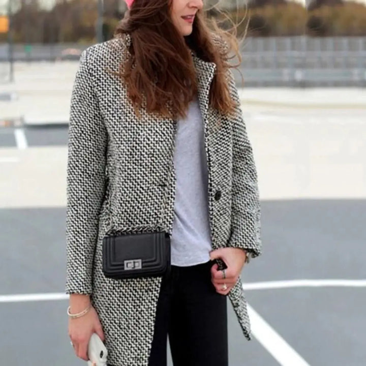 Vanessa - Elegant and Cozy Midi Jacket for Fall/Winter