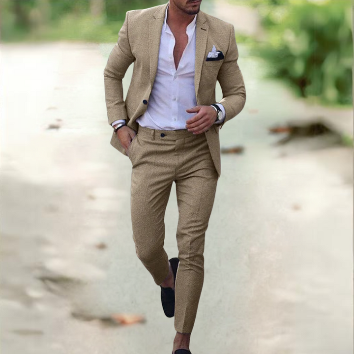 William | Elegant men's suit